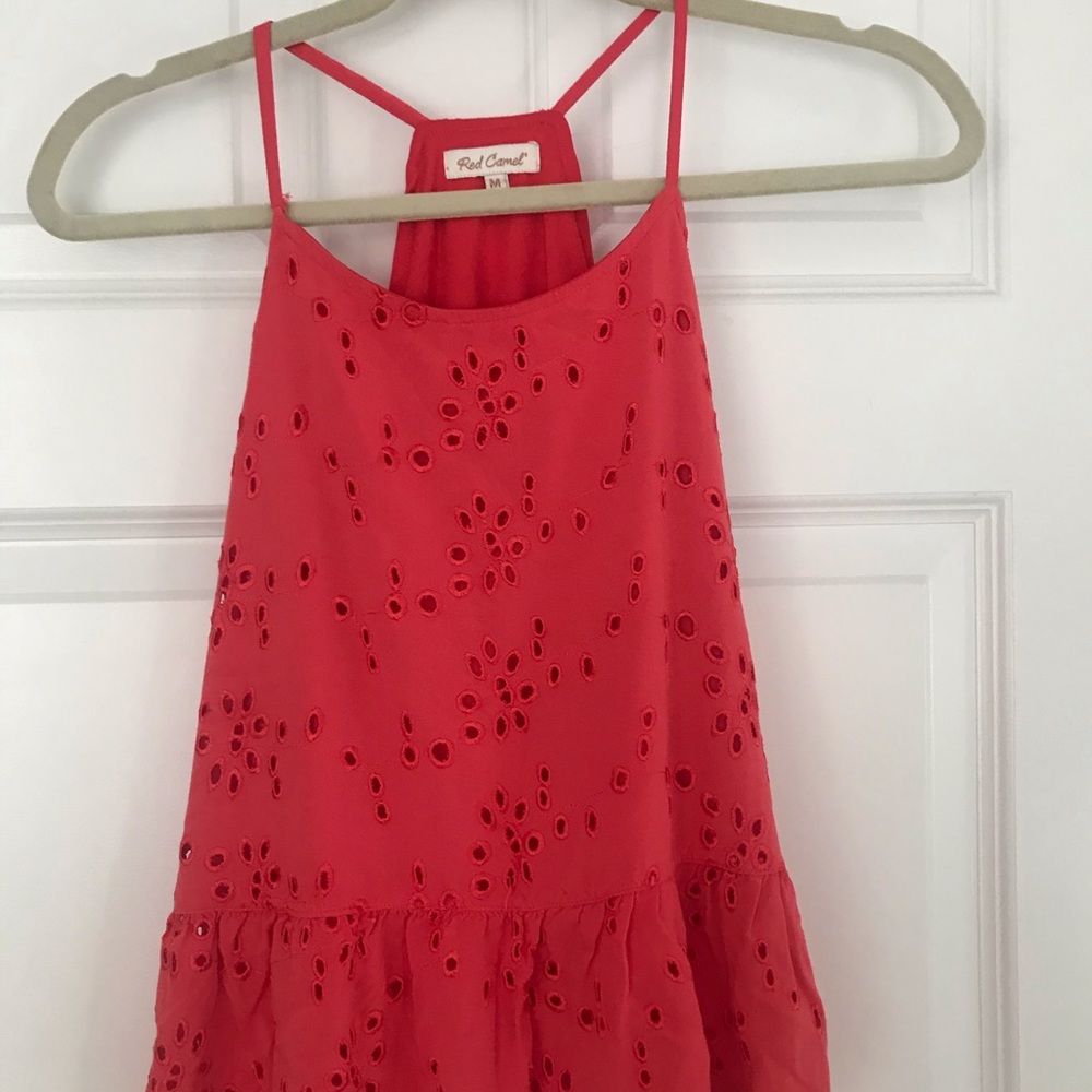 Pink tank